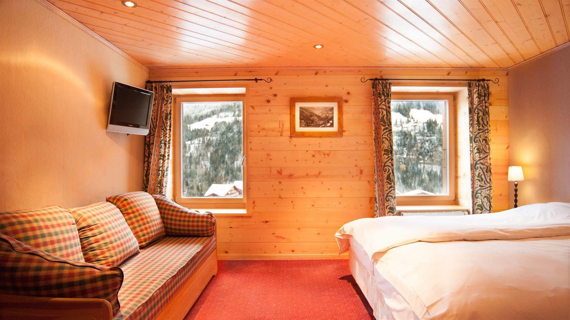 Hotel Suisse 3*